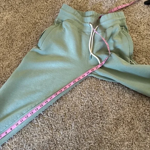 Cotopaxi Women's Sweatpant in Green Silver Leaf size Medium - Picture 11 of 12